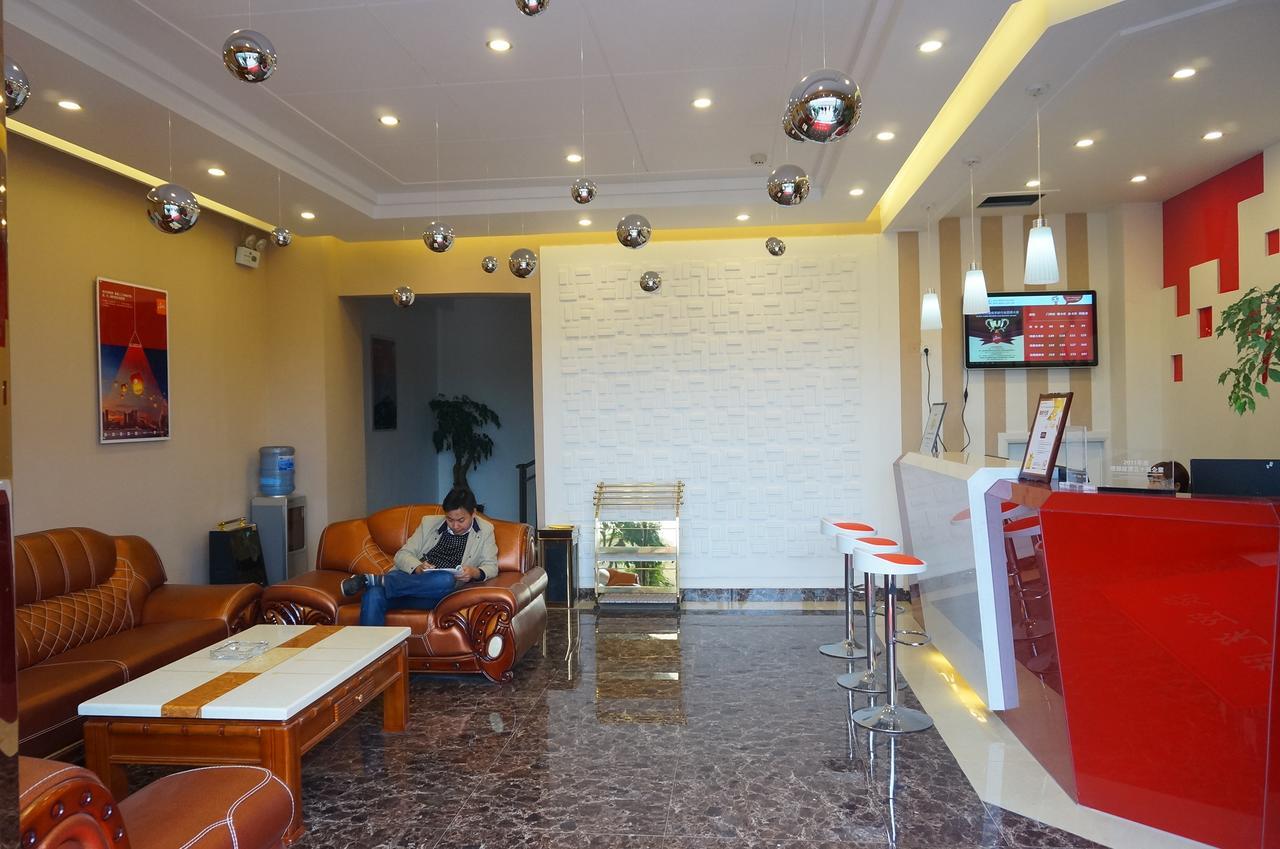 Thank Inn Chain Hotel Guizhou Zunyi Huichuan District Huichuan Avenue Kültér fotó
