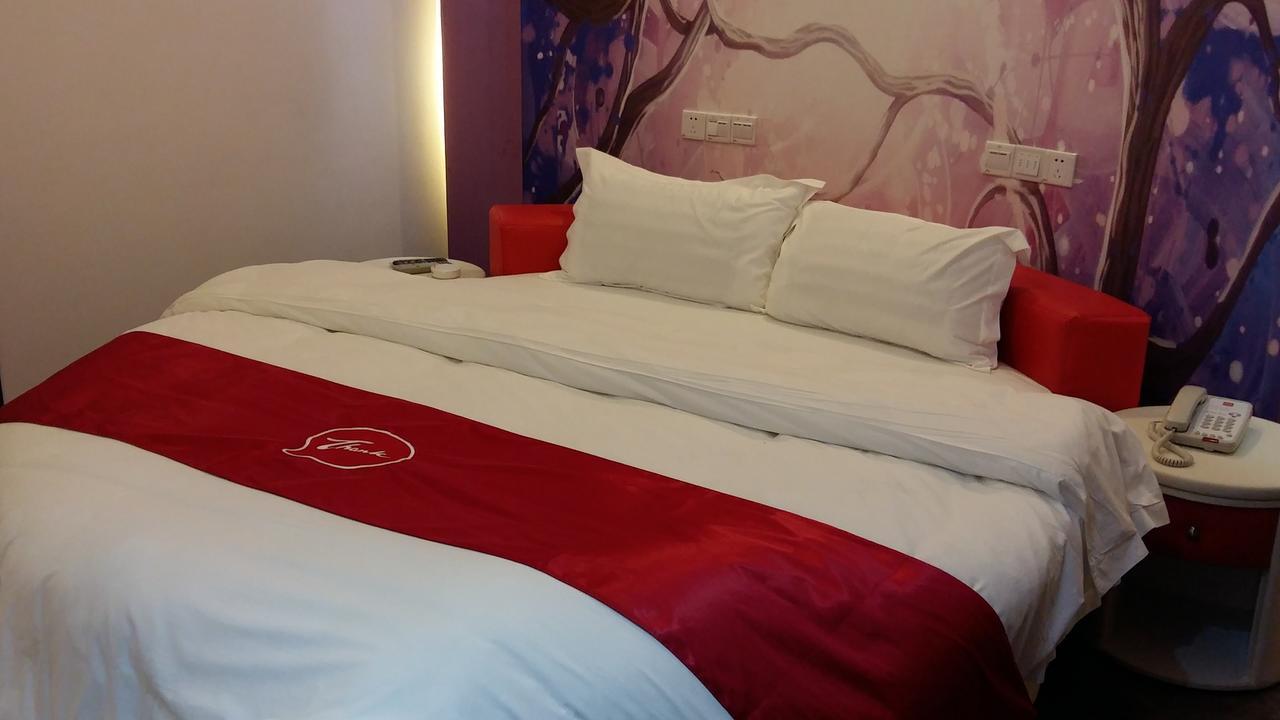 Thank Inn Chain Hotel Guizhou Zunyi Huichuan District Huichuan Avenue Kültér fotó