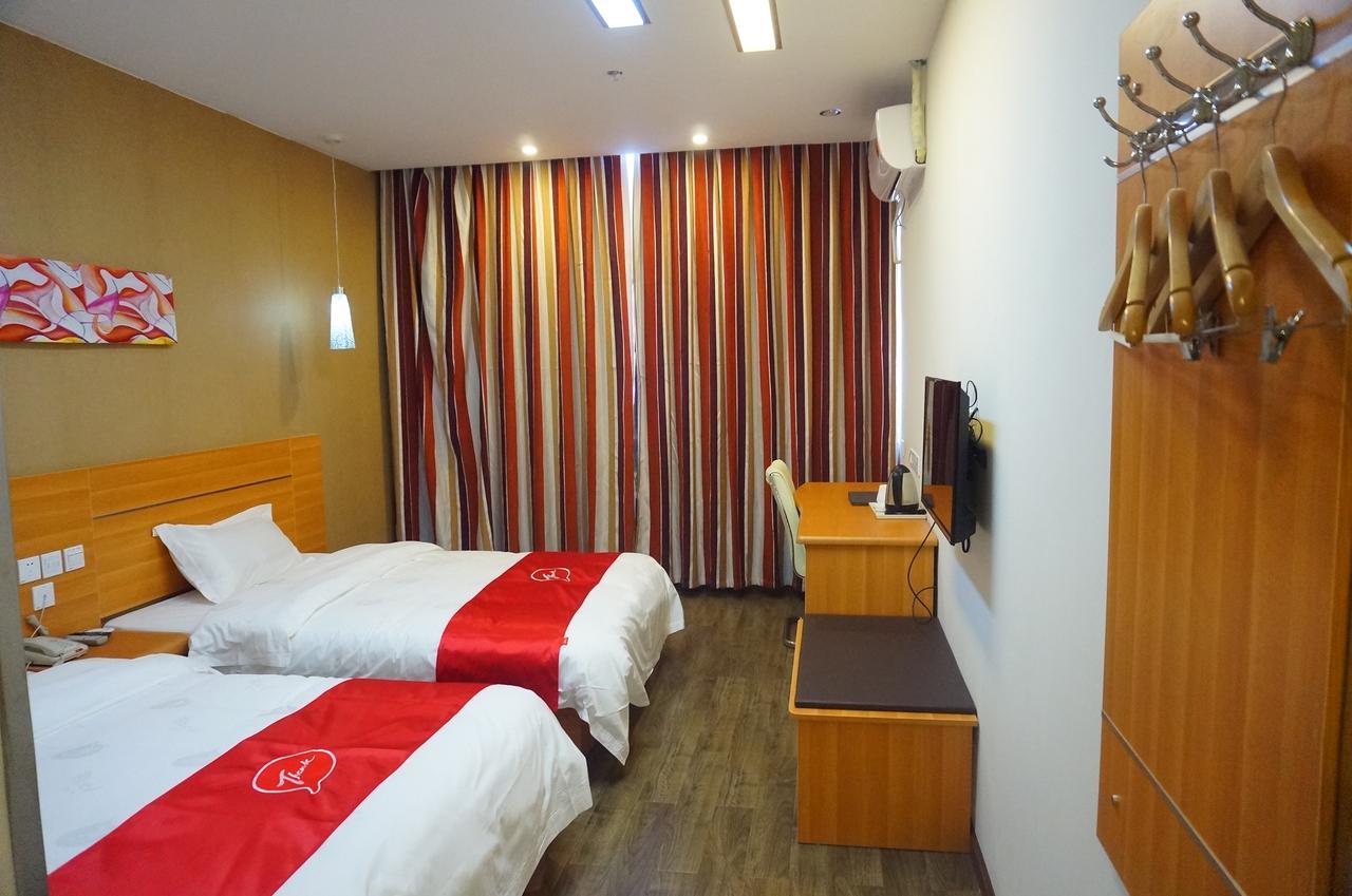 Thank Inn Chain Hotel Guizhou Zunyi Huichuan District Huichuan Avenue Kültér fotó